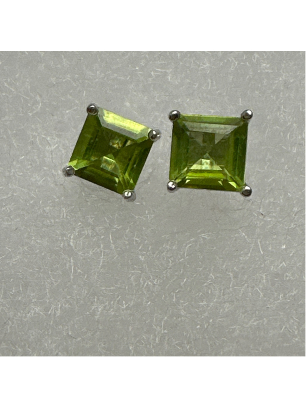 Women's Green Peridot Square Stud Earrings, .925 Sterling Silver
